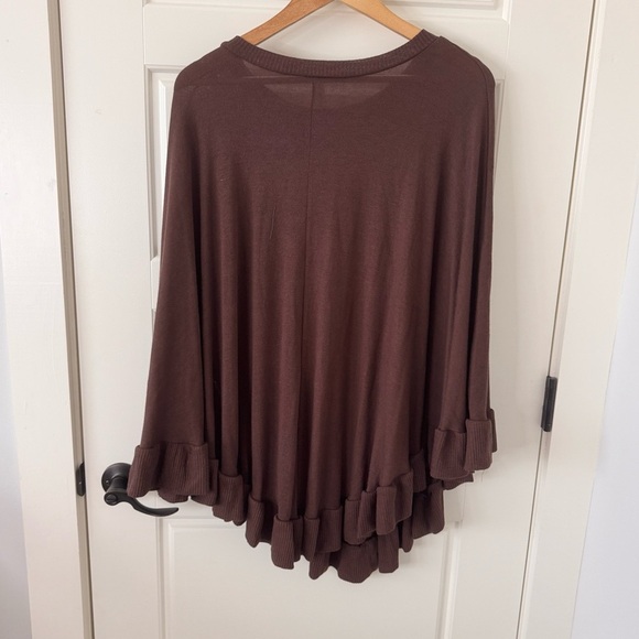 Zenana Outfitters Ruffle Hem Tunic Top – Brown – L/XL NWOT - Picture 4 of 4